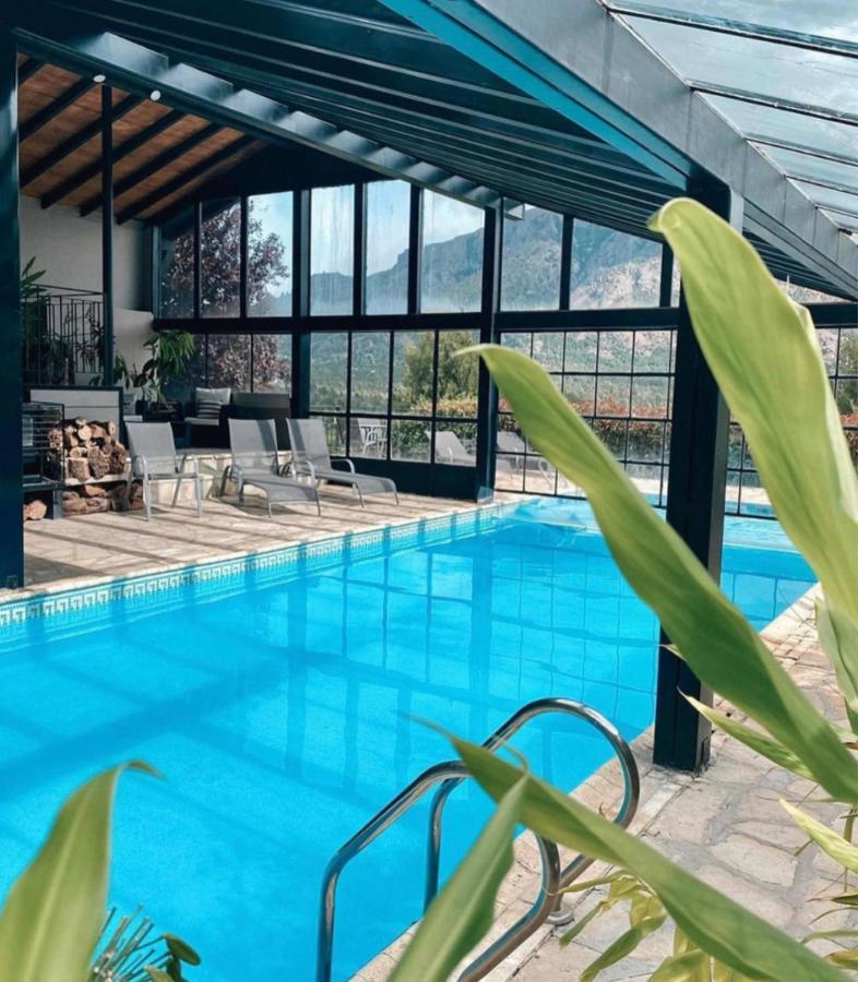 Arelauquen Bungalows&Suites San Carlos de Bariloche Bagian luar foto