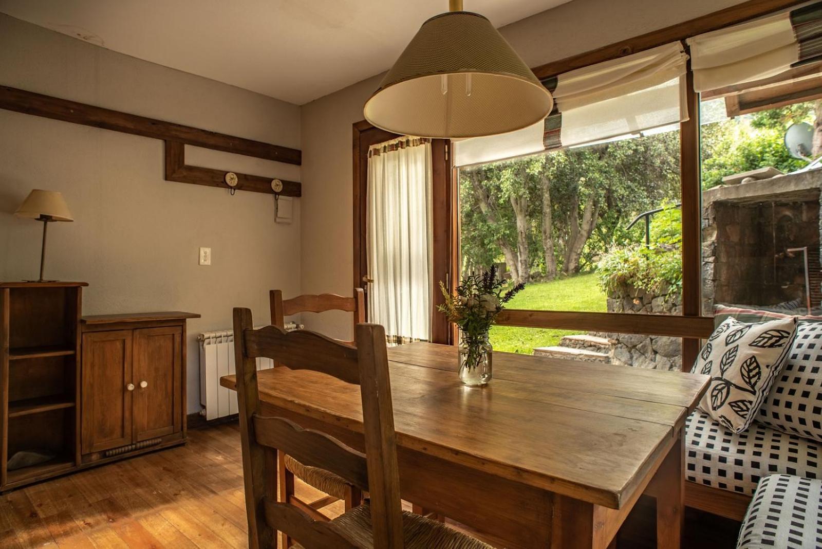 Arelauquen Bungalows&Suites San Carlos de Bariloche Bagian luar foto