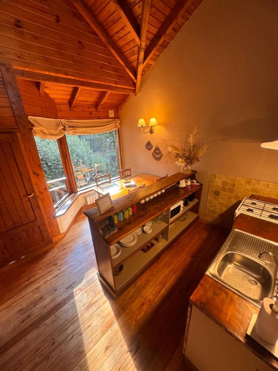 Arelauquen Bungalows&Suites San Carlos de Bariloche Bagian luar foto