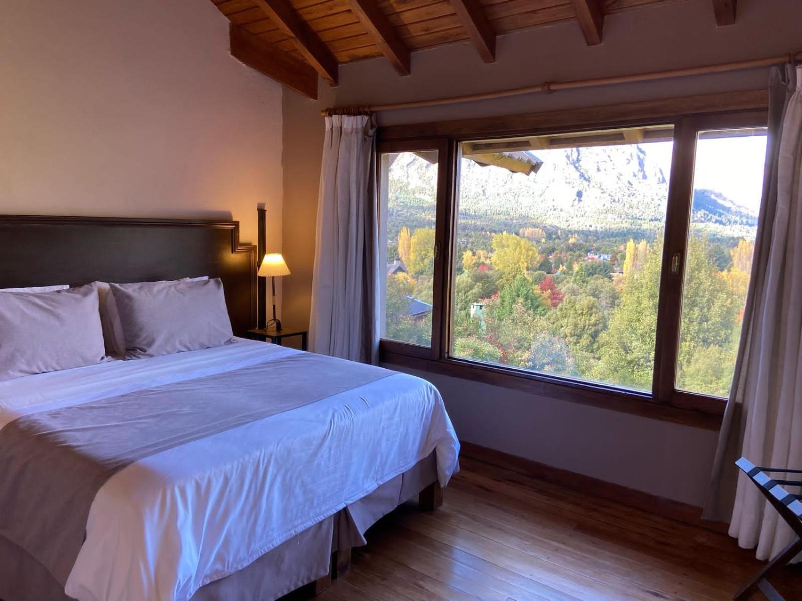 Arelauquen Bungalows&Suites San Carlos de Bariloche Bagian luar foto