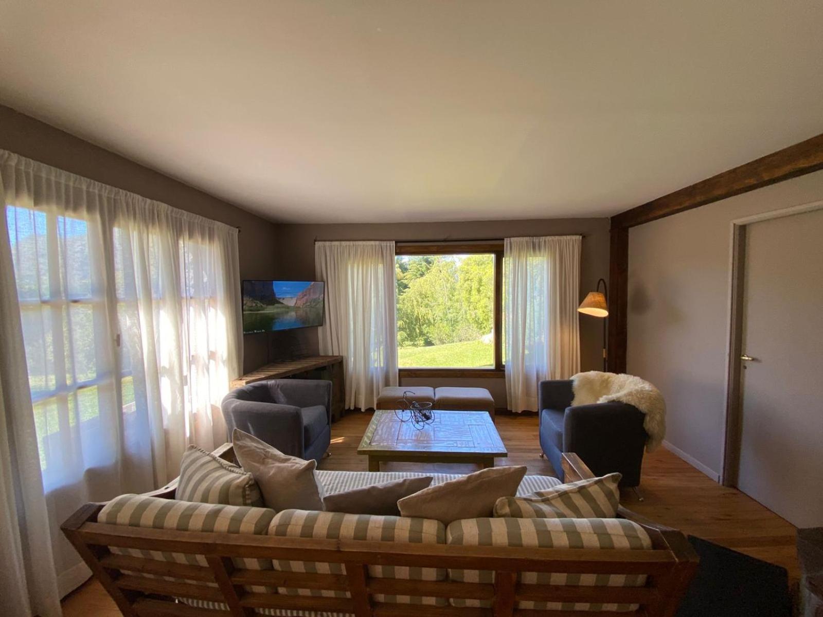 Arelauquen Bungalows&Suites San Carlos de Bariloche Bagian luar foto